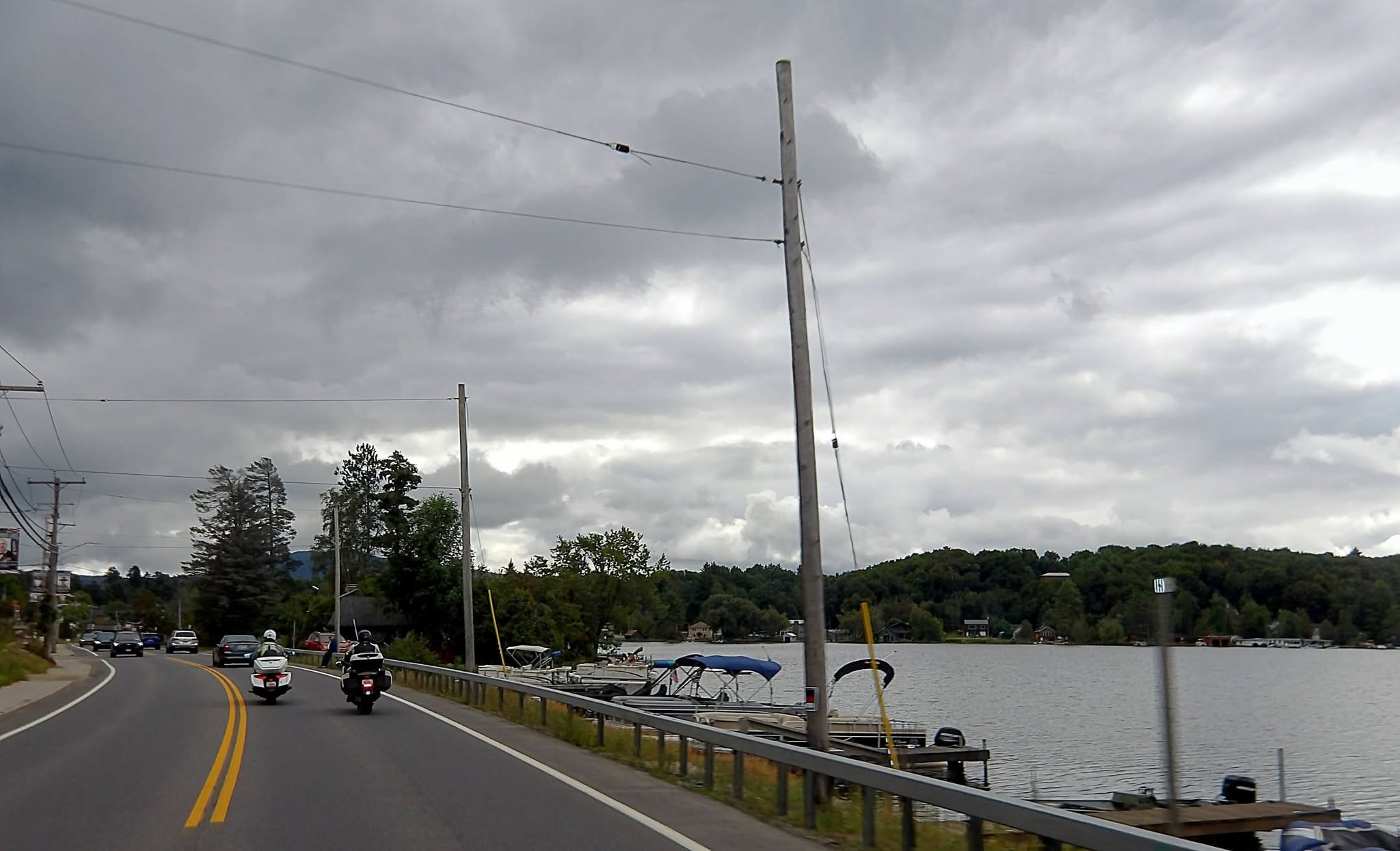 Tupperlake10