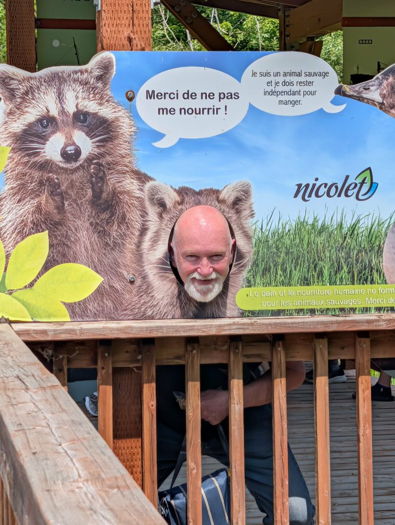 Sous un soleil radieux et un ciel d'un bleu parfait, Daniel nous a fait prendre la route en direction du Parc Éco-Maritime de Nicolet. Dès le départ, le ton était donné. Pour s'y rendre et pour en revenir, nous avons eu le plaisir d'emprunter de superbes routes, idéales pour déconnecter et apprécier le paysage qui défile [...]
